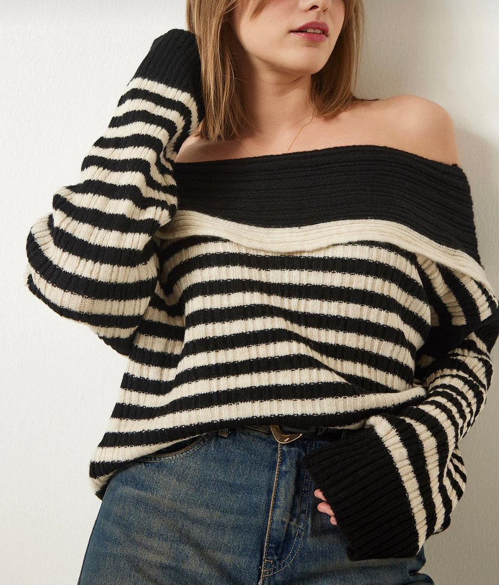 Collar striped knitwear sweater