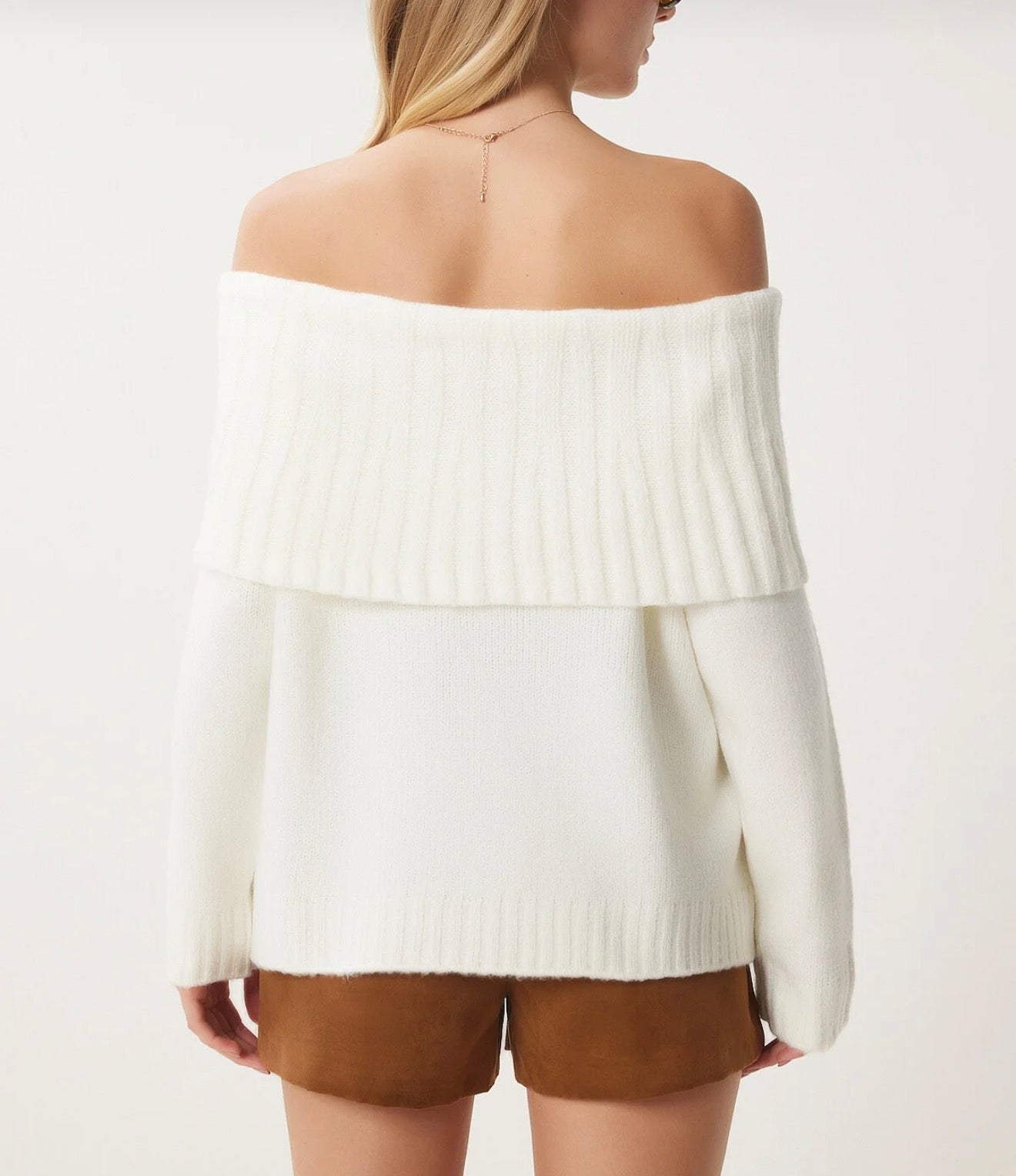 Knitwear sweater