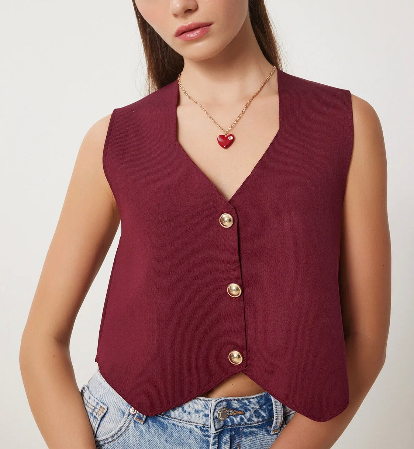 V-neck knitwear vest