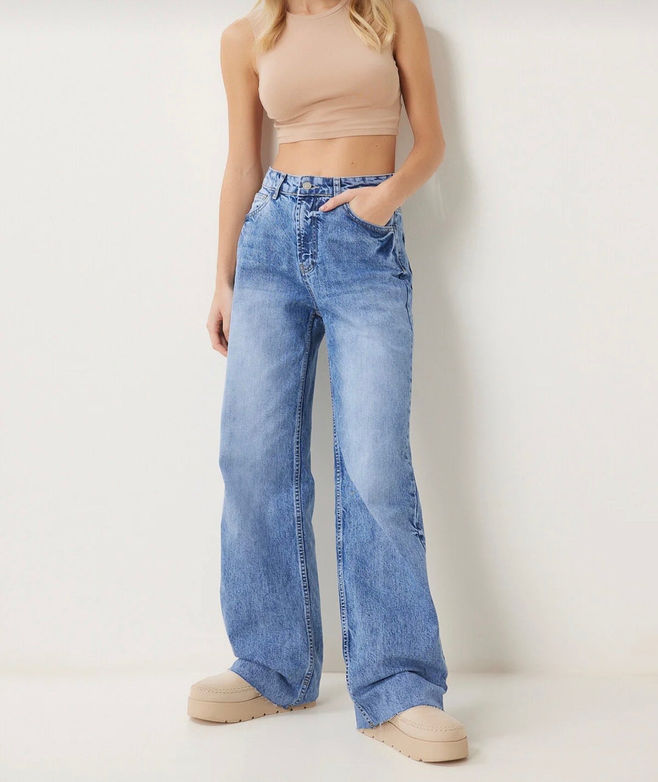 High waist wide leg jeans
